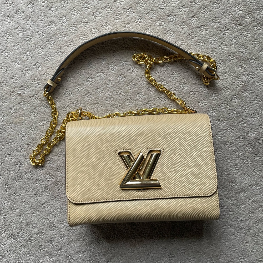 LV Twist MM Epi Leather